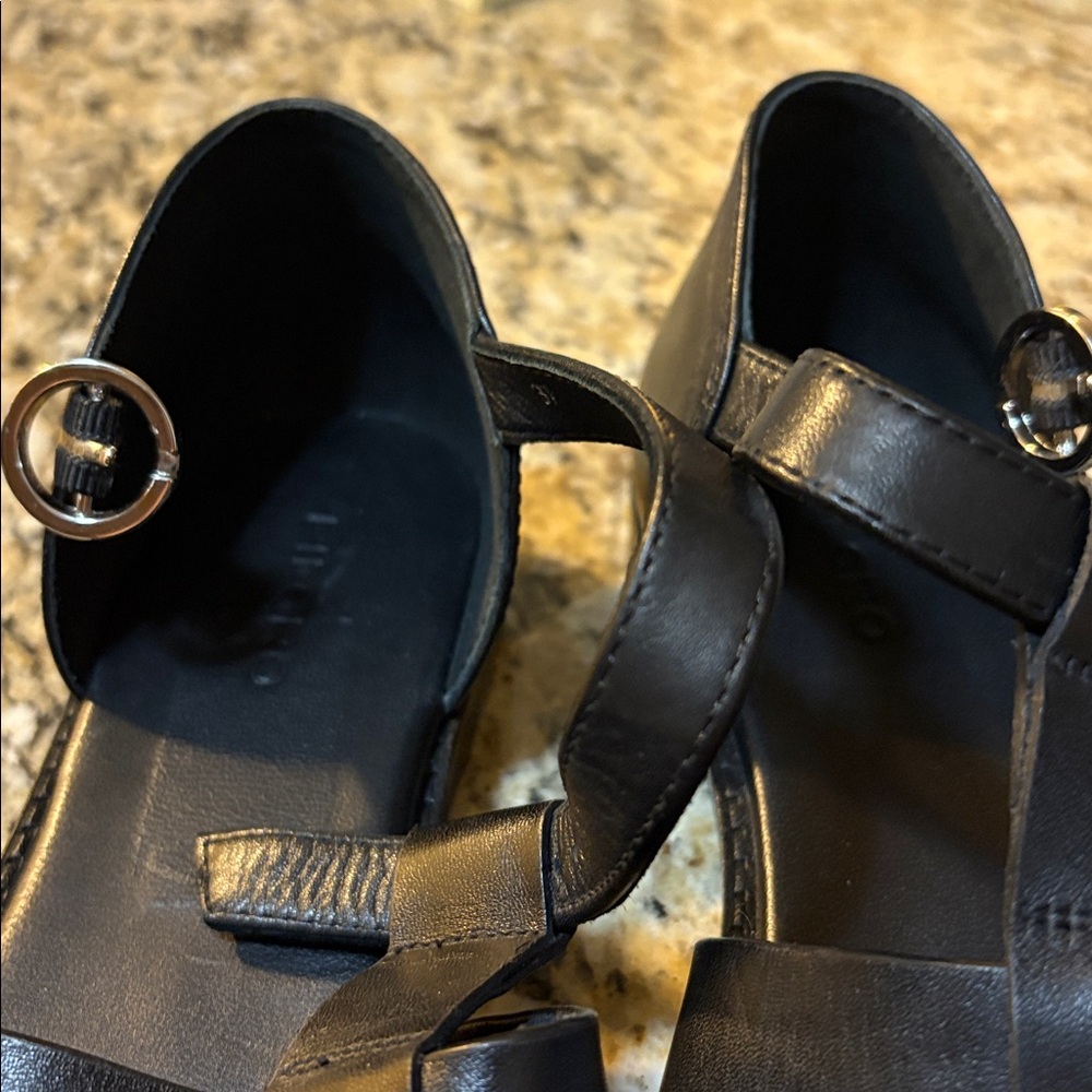 NWOT Pilcro black sandals - Picture 4 of 6
